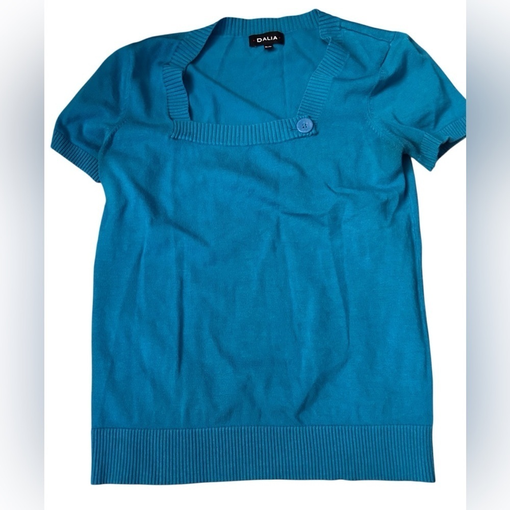 Dalia Women's Blue Sweater shirt